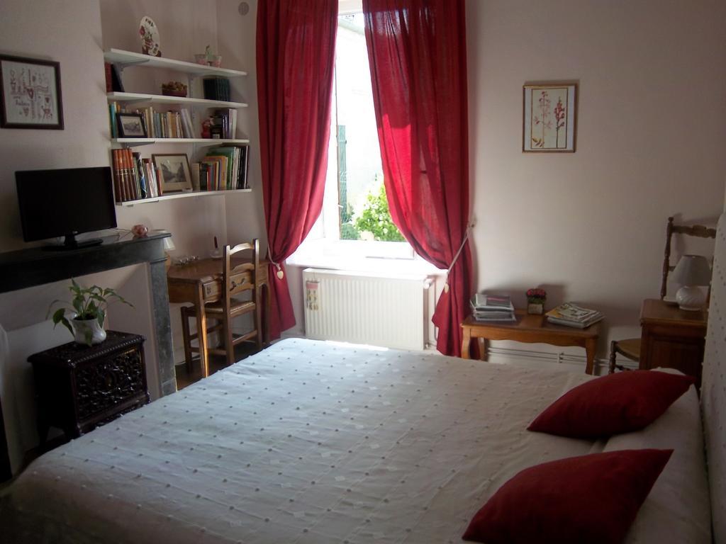 Appartement Le Relais De Marbot à Bar-le-Duc Chambre photo